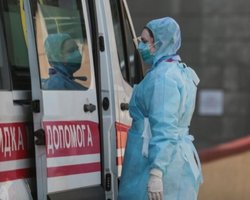 Статистика коронавируса на 1 апреля: за сутки погиб 421 украинец, это новый рекорд