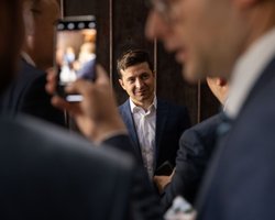 Зеленский ознакомится с ходом проведения Sea Breeze-2019 и встретится с Туском на Донбассе