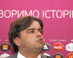 Лубкивский: Футбольные хулиганы на матчи Евро-2012 не попадут