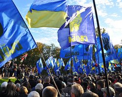 ВО Свобода будет добиваться отмены русского регионального языка