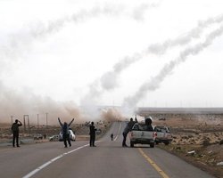 В Ливии силы НАТО обстреляли окраины Триполи