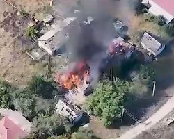 Оккупанты с флагом РФ вошли в Купянск: ВСУ эффектно уничтожили врага (видео)