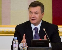 Янукович обещает законы о земле до Нового года