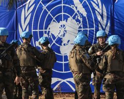 До 30 000 миротворцев в Украине: Британия готова отправить бойцов на "годы", — СМИ