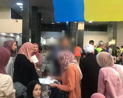 Україна евакуювала ще понад 160 громадян із сектора Гази, – Зеленський