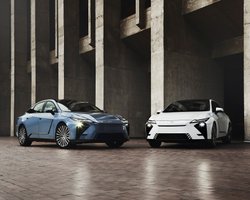 Великі зміни: новий Lexus ES 2026 виходить на ринок і здивував ціною (фото)
