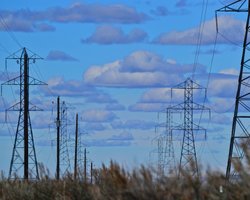 Украина экспортирует электроэнергию: в "Укрэнерго" объяснили, как и почему это происходит (видео)