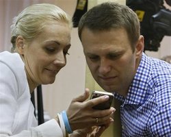 Эксперты: Приговор суда утвердил Навального лидером оппозиции