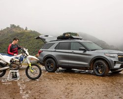 Проходимые и выносливые: эксперты назвали 10 самых надежных внедорожников 2025 года