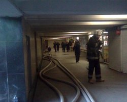  Пожар в киевском метро: На станции Выдубычи началась паника
