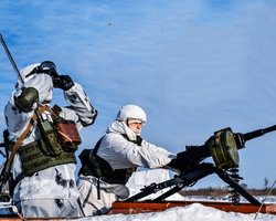 Ситуация в Авдеевке: оккупанты прорывают оборону, ВСУ отвечают шквальным огнем (видео)