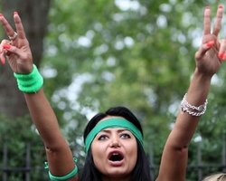 В Тегеране полиция разогнала акции протеста оппозиции