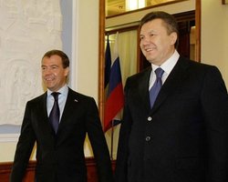 Янукович и Медведев договорились о проведении форума в Украине 