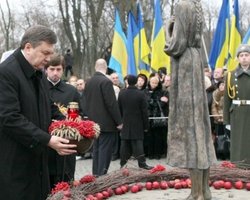 Суд за 2 минуты оправдал Януковича в деле об отрицании Голодомора