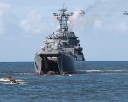 Важный элемент логистики: что известно о БДК "Минск", который атаковали в Севастополе