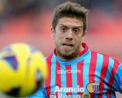 Металлист поборется с мадридским Атлетико за нападающего Катаньи