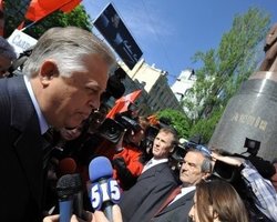 КПУ призывает сказать нет продаже земли и да – русскому языку