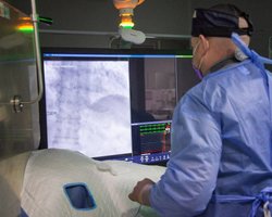 Покупая новое оборудование в больницы, мы инвестировали в жизнь и здоровье украинцев, — меценат Денис Парамонов