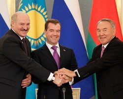 Таможенный союз не будет сотрудничать с Украиной в формате 3+1, - ЕЭК