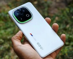 Конец компактных смартфонов: почему исчезли все гаджеты меньше 6 дюймов (фото)