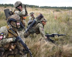 Штурмовали 2 дня: украинские десантники "проредили" российских морпехов в Курской области