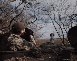 "Тяжелая работа": ВСУ пытаются расширить плацдарм на левом берегу Днепра, – Гуменюк (видео)