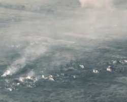 "Раны на теле нашей страны": 5 штурмовая бригада показала с дрона последствия боев за Клещеевку (видео)