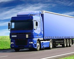 Грузовикам запретили въезд в Киев из-за жары