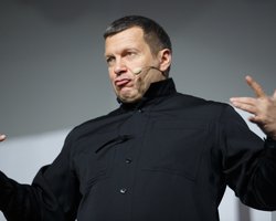 Пропаганда в минусе: россияне выбрали ЧМ по футболу-2022 вместо шоу Соловьева и Скабеевой (инфографика)