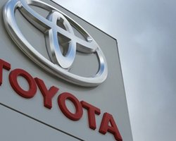 Toyota будет выпускать автомобили на солнечной энергии