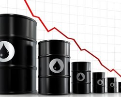 Нефть в мире подешевела из-за ситуации в Ливии