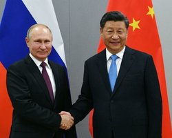 Один звонок — и все закончится: в США заявили, что Си Цзиньпин может остановить войну в Украине