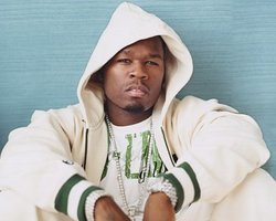 50 Cent решил избавиться от денег Каддафи