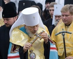 Московский патриархат хочет стать юридическим лицом