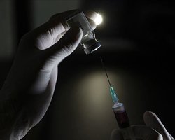 На основе дрожжей. В Польше начали тестировать украинскую вакцину от COVID-19