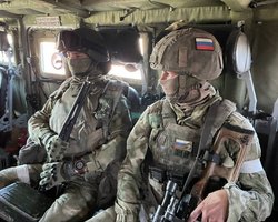 Тиснуть, щоб створити коридор: під Мирноградом активізувалися ворожі розвідувальні групи