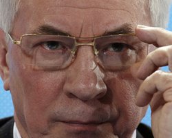 Азаров: Мы строим отношения с Россией на прагматической основе