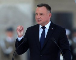 Ракета скорее всего российского производства: Дуда отреагировал на удар по Польше (видео)