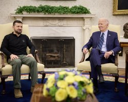 Байден може просунути заявку України на вступ до НАТО: Financial Times назвало терміни