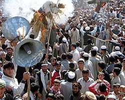 На акциях против сжигания Коранов погибли девять человек