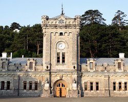 Россияне за "Массандру" в Крыму ответят и заплатят, – Резников