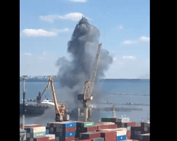 Российские войска не попали по терминалу с зерном в Одессе, — ОК "Юг" (видео)