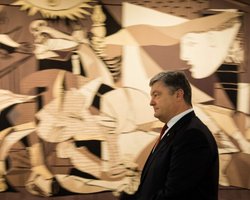 Порошенко проигрывает Зеленскому более 13% по состоянию на 4.00