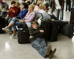 Португалия и Испания закрыла аэропорты из-за вулкана