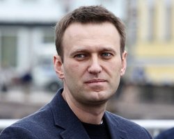 Россия объявила Навального в розыск: условный срок требуют изменить на реальный