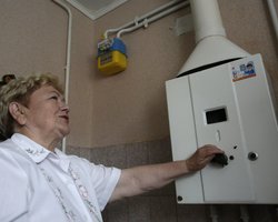 Тарифи на газ: чи підвищать українцям ціни після масованих атак ЗС РФ