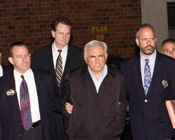 Глава МВФ вновь пытается добиться освобождения под залог