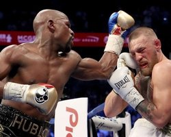 На знаменитого боксера Флойда Мейвезера напали из-за поддержки Израиля