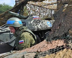 "Чемодан, вокзал, РФ": оккупанты превращают Крым в "центр эвакуации", — командование (видео)