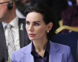 Убийство в Вене: посла Украины в Болгарии отстранили из-за подозрения ее сына, — Стерненко